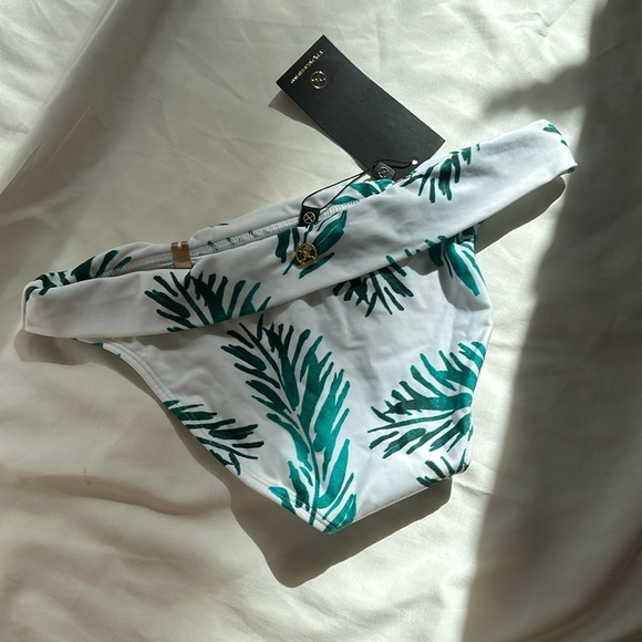 Vix Aloe Bia Tube Full cut Bikini Bottom - Picture 2 of 3